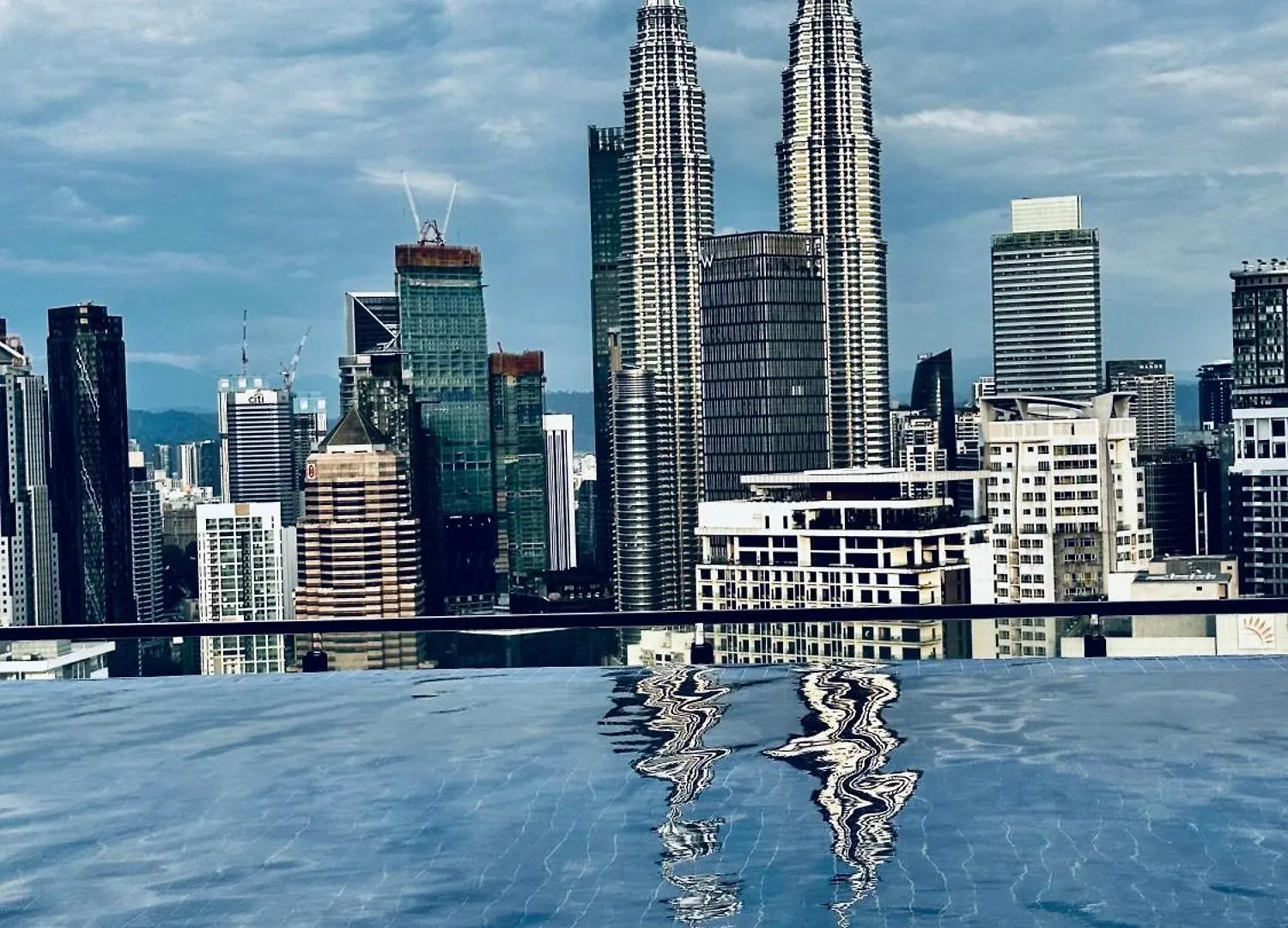 The Luxe Colony Klcc By Ntr Resources Apartment Kuala Lumpur Malaysia